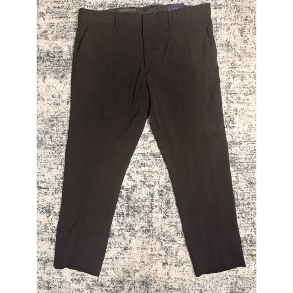 Alexander Julian Men's Black slim fit slack dress pants Size 42 X 30